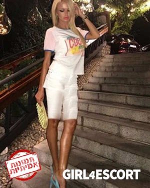 נערת ליווי מרינה